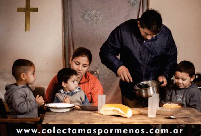 Colecta Más por Menos: Solidaridad que moviliza en tiempos de pandemia Colecta Más por Menos: Solidaridad que moviliza en tiempos de pandemia