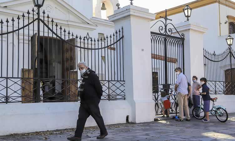 Disposiciones del obispo de Neuquén ante la nueva cuarentena reforzada Disposiciones del obispo de Neuquén ante la nueva cuarentena reforzada