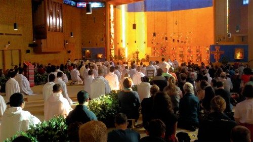 El Papa a los jóvenes de Taize: "Esperanza en los buenos y en los malos tiempos" El Papa a los jóvenes de Taize: "Esperanza en los buenos y en los malos tiempos"