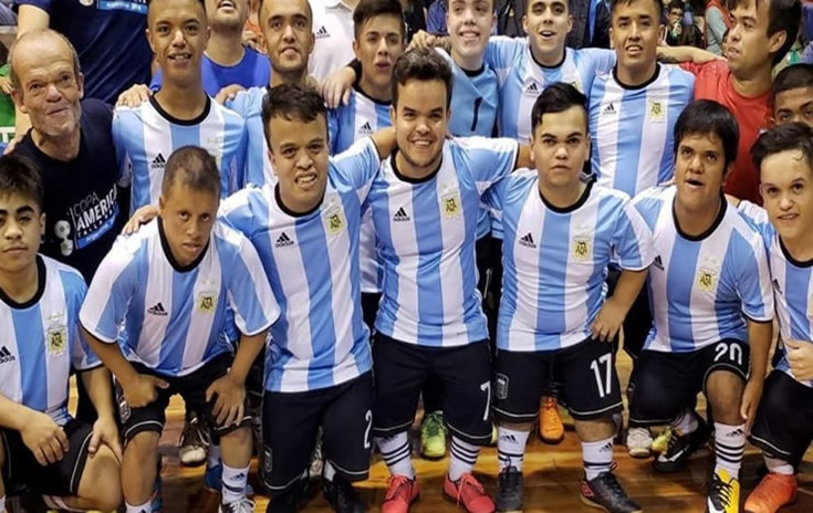 El Papa saludó a la selección de talla baja: "Nunca pierdan el espíritu amateur"