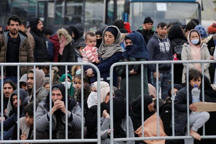Episcopado griego pide más ayuda para asistir a los refugiados que llegan a Grecia Episcopado griego pide más ayuda para asistir a los refugiados que llegan a Grecia