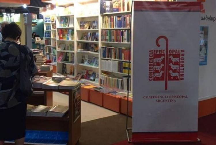 La Oficina del Libro de la CEA distribuirá "Fratelli tutti" La Oficina del Libro de la CEA distribuirá "Fratelli tutti"