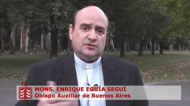 Mons. Eguía Seguí: "Es prioritario que las misas comiencen a celebrarse" Mons. Eguía Seguí: "Es prioritario que las misas comiencen a celebrarse"