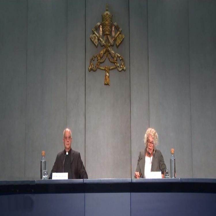 Mons. Fisichella: Que la vacuna contra el Covid-19 llegue a todos, incluso a los más pobres Mons. Fisichella: Que la vacuna contra el Covid-19 llegue a todos, incluso a los más pobres