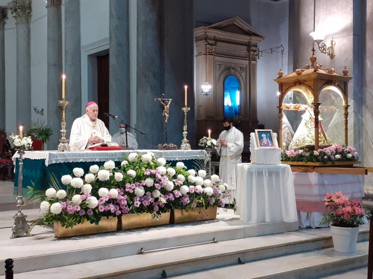 Último adiós a Mons. Maulión en Paraná y en Rosario Último adiós a Mons. Maulión en Paraná y en Rosario