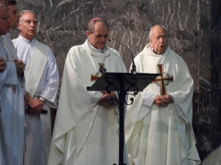 Último adiós en San Isidro al padre Garralda Último adiós en San Isidro al padre Garralda