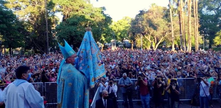 Los catamarqueños comenzaron los festejos en honor de Nuestra Señora del Valle Los catamarqueños comenzaron los festejos en honor de Nuestra Señora del Valle