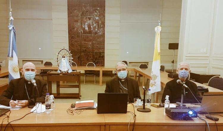 Los obispos recordaron que el diálogo es el camino para "salir juntos y mejores" Los obispos recordaron que el diálogo es el camino para "salir juntos y mejores"
