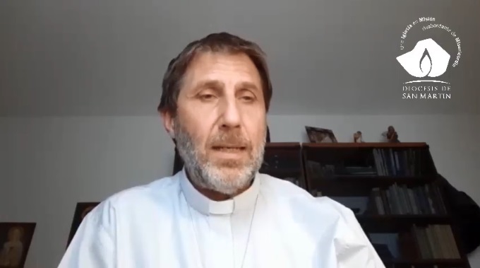 Mons. Fassi animó a las comunidades a "soñar y servir" Mons. Fassi animó a las comunidades a "soñar y servir"