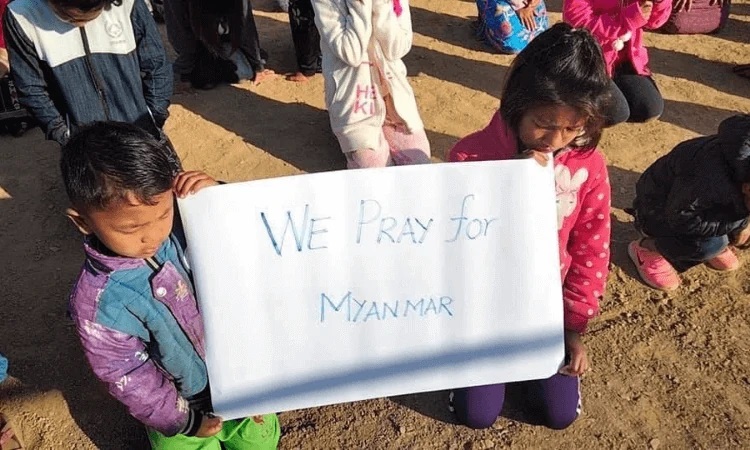 Obispos filipinos dedican una jornada de oración ante la crisis en Myanmar Obispos filipinos dedican una jornada de oración ante la crisis en Myanmar