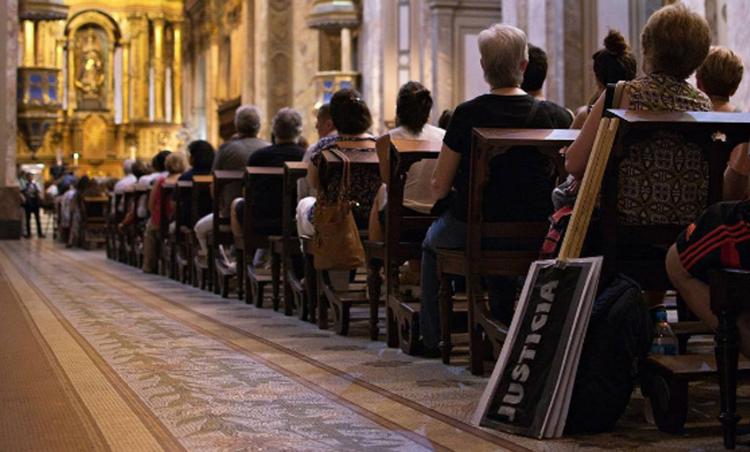 A 18 años de de Cromañón, habrá una misa en la catedral porteña A 18 años de de Cromañón, habrá una misa en la catedral porteña