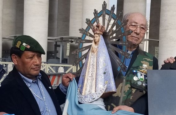 A 40 años de la guerra, el capellán de Malvinas recordó la protección de la Virgen de Luján A 40 años de la guerra, el capellán de Malvinas recordó la protección de la Virgen de Luján
