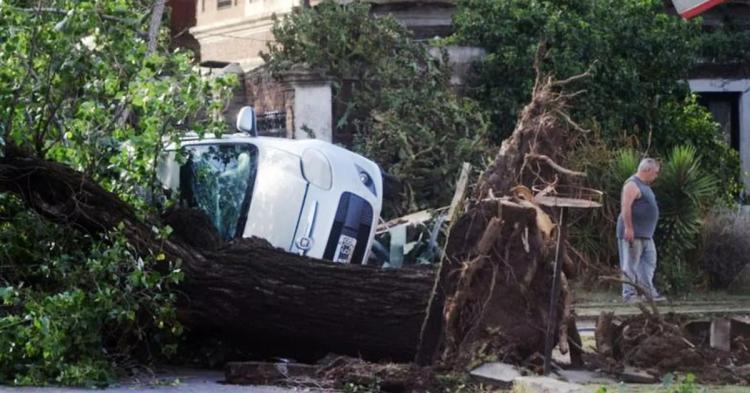 La Iglesia en Bahía Blanca se solidariza con los afectados por el temporal La Iglesia en Bahía Blanca se solidariza con los afectados por el temporal