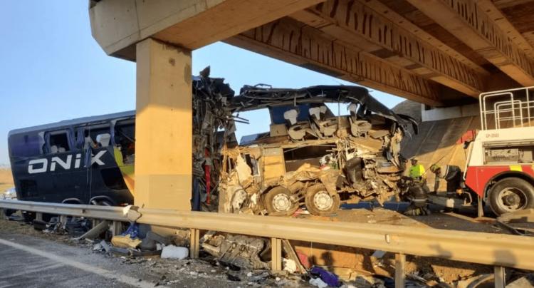 Brasil: Pesar de los obispos por la muerte de 10 peregrinos que iban a Aparecida Brasil: Pesar de los obispos por la muerte de 10 peregrinos que iban a Aparecida