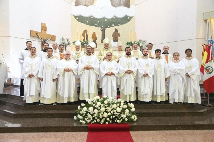 Centenario de la Orden de Agustinos Recoletos en la Argentina Centenario de la Orden de Agustinos Recoletos en la Argentina