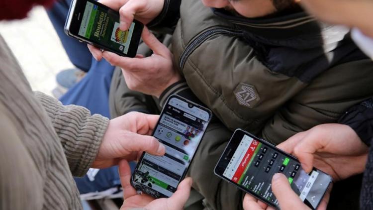 Córdoba: preocupación por la llegada de las apuestas online a los colegios Córdoba: preocupación por la llegada de las apuestas online a los colegios