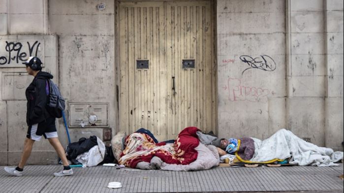 El Card. Rossi exhortó a 'despertar' ante la pobreza El Card. Rossi exhortó a 'despertar' ante la pobreza