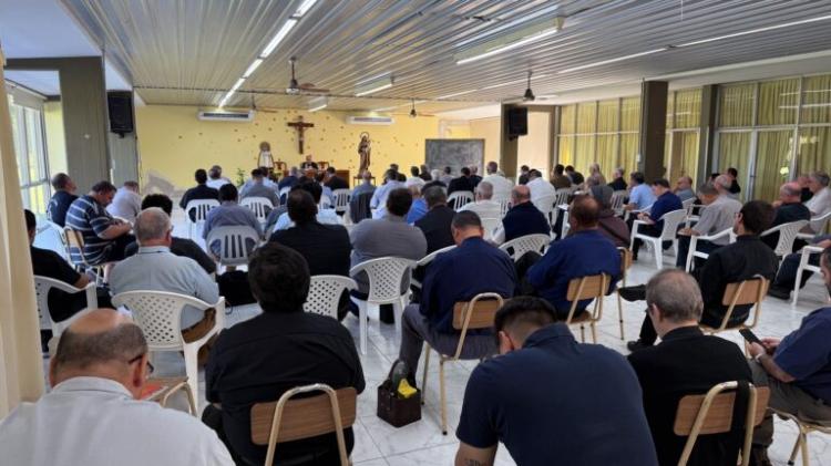 El clero de Rosario tuvo su retiro espiritual de Cuaresma