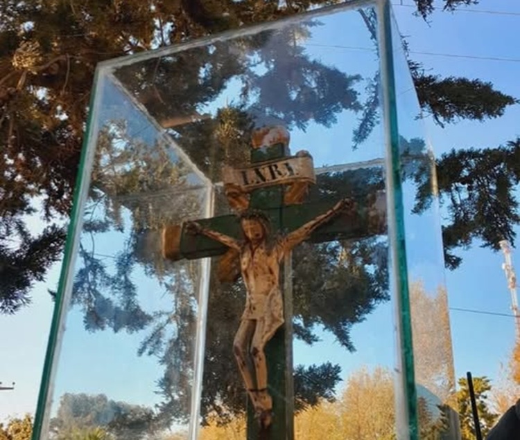 El Cristo de la Quebrada inició su peregrinación jubilar por la costa de San Luis El Cristo de la Quebrada inició su peregrinación jubilar por la costa de San Luis