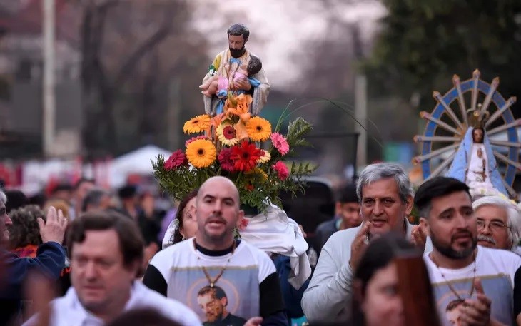 El Episcopado invita a pedirle a San Cayetano que no falte el trabajo digno El Episcopado invita a pedirle a San Cayetano que no falte el trabajo digno