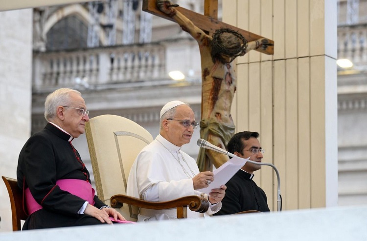 'El grito de Jesús en la cruz es esperanza', animó el Papa en su catequesis" 'El grito de Jesús en la cruz es esperanza', animó el Papa en su catequesis"