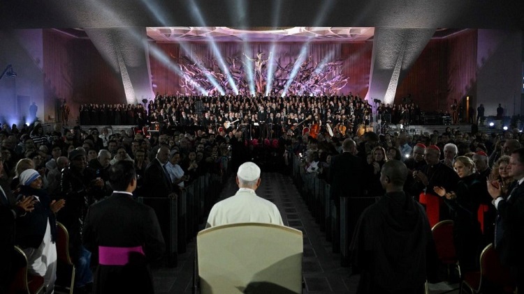 El Papa en el Concierto con los Pobres: 'La música, don divino para todos'
