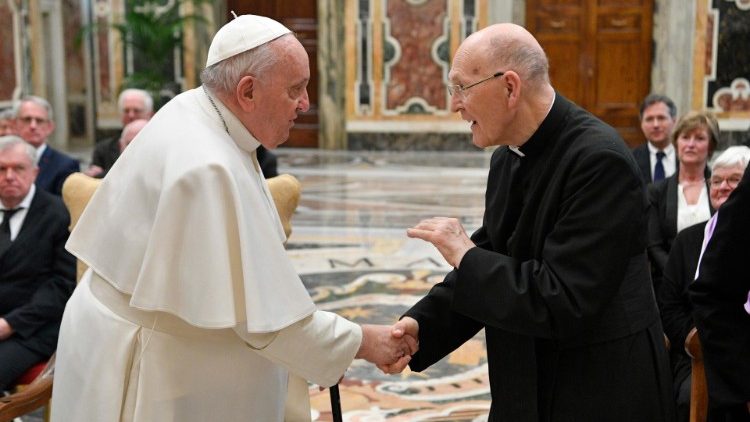 El Papa invitó a pasar de la esclavitud del egoísmo a la libertad de amar El Papa invitó a pasar de la esclavitud del egoísmo a la libertad de amar