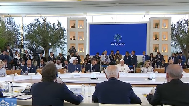 El Papa pide un compromiso ético en el uso y desarrollo de la Inteligencia Artificial El Papa pide un compromiso ético en el uso y desarrollo de la Inteligencia Artificial