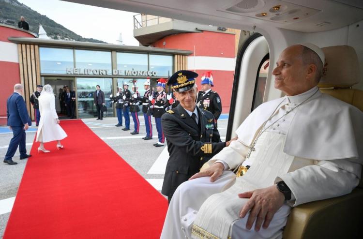 El Papa se despidió de Mónaco tras una visita apostólica centrada en la fe y la paz