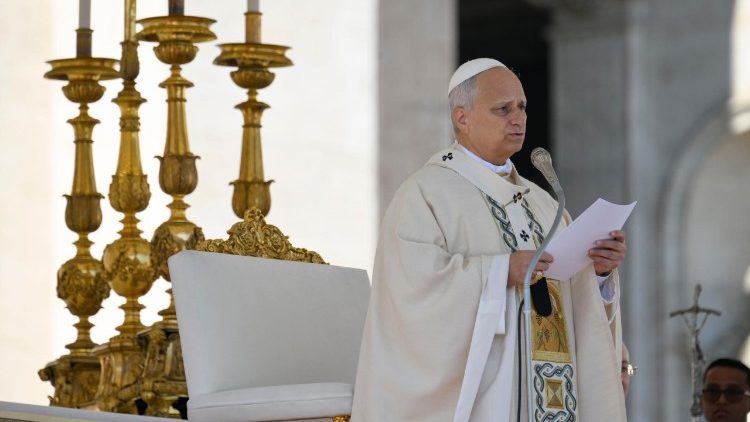 El Papa vuelve hacer un nuevo llamamiento por la paz y pide rezar por las misiones El Papa vuelve hacer un nuevo llamamiento por la paz y pide rezar por las misiones