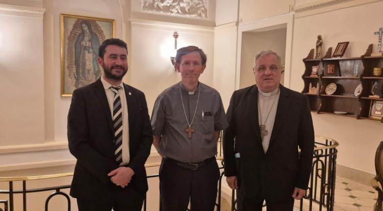 El secretario de Culto y Civilización visitó a las nuevas autoridades episcopales El secretario de Culto y Civilización visitó a las nuevas autoridades episcopales