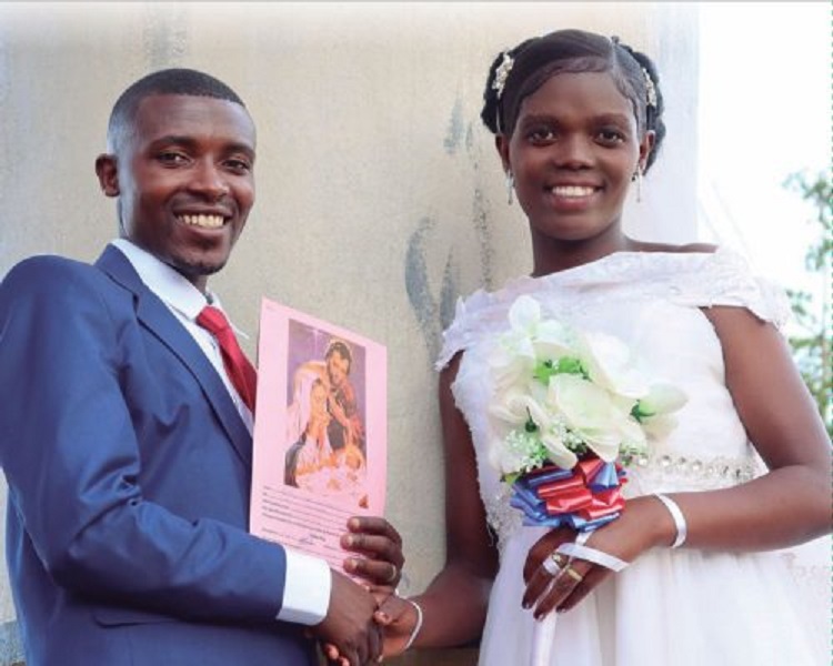 El Vaticano publicará un nuevo documento sobre el matrimonio