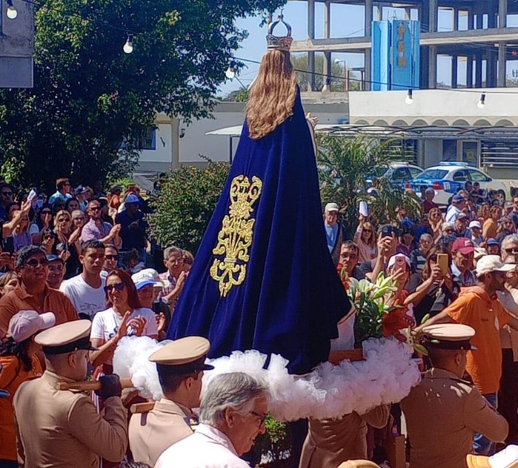 Cientos de fieles participaron de la fiesta de la Inmaculada en Federación Cientos de fieles participaron de la fiesta de la Inmaculada en Federación