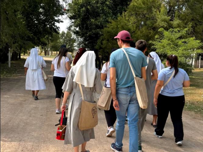 Tras las huellas de Don Orione: una misión que encendió corazones en De La Garma