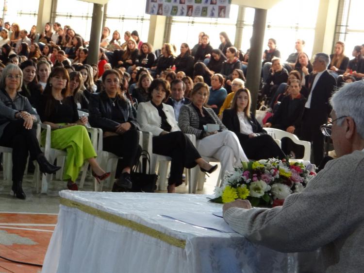 Encuentro de Educadores Católicos culminó con una peregrinación a la cruz fundacional Encuentro de Educadores Católicos culminó con una peregrinación a la cruz fundacional