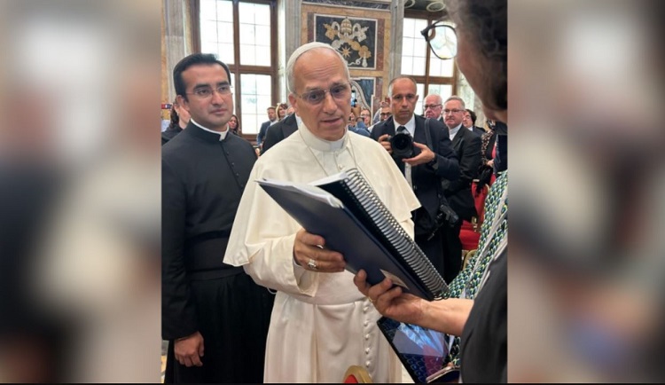 Entregan al Papa un Informe sobre la persecución religiosa en Nicaragua Entregan al Papa un Informe sobre la persecución religiosa en Nicaragua