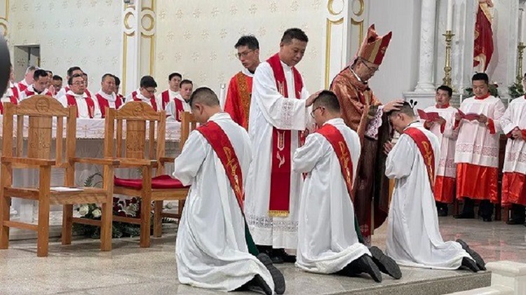 Esperanzador aumento de vocaciones sacerdotales en China Esperanzador aumento de vocaciones sacerdotales en China