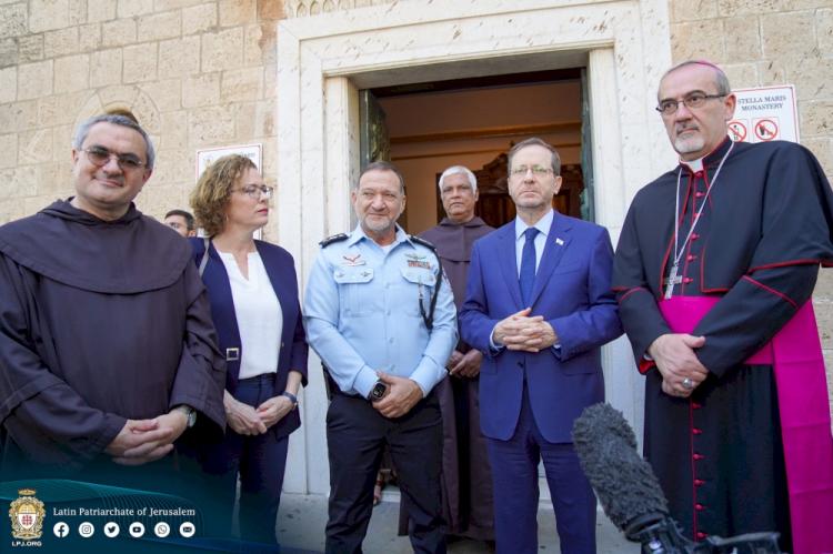 Haifa: el presidente israelí visitó el Monasterio Stella Maris, objeto de actos vandálicos Haifa: el presidente israelí visitó el Monasterio Stella Maris, objeto de actos vandálicos