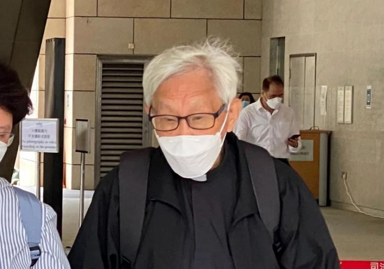 Hong Kong: se confirma el juicio del cardenal Zen Hong Kong: se confirma el juicio del cardenal Zen