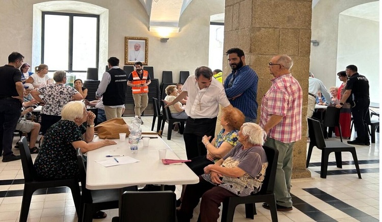 Incendios en España: Los seminarios se convierten en refugios de esperanza