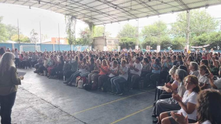 Jornada de formación y misa de envío para los catequistas de Merlo-Moreno Jornada de formación y misa de envío para los catequistas de Merlo-Moreno