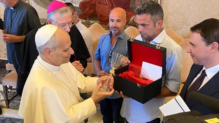 #Jubileo 2025: León XIV se reunió con presos de Venecia que peregrinaron a Roma #Jubileo 2025: León XIV se reunió con presos de Venecia que peregrinaron a Roma
