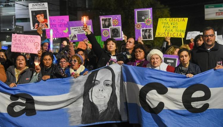 Justicia y Paz acompaña al pueblo chaqueño en su dolor por la desaparición de Cecilia Justicia y Paz acompaña al pueblo chaqueño en su dolor por la desaparición de Cecilia