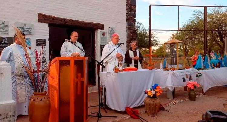 A 140 años de su muerte, la comunidad catamarqueña recordó al beato Esquiú A 140 años de su muerte, la comunidad catamarqueña recordó al beato Esquiú