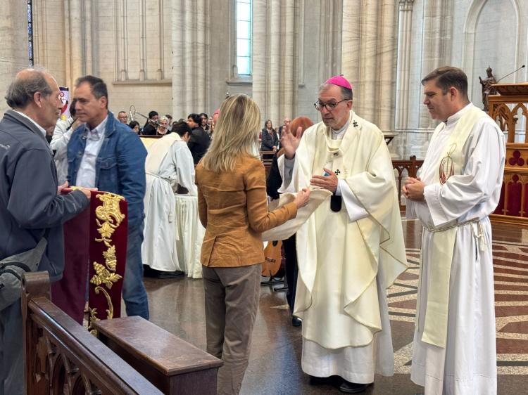 Mons. Carrara pidió a los artistas 'mantener viva la belleza que salva'