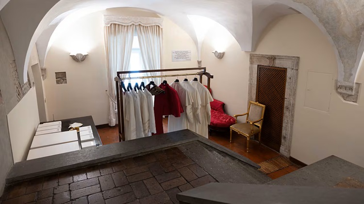 'La sala de las lágrimas', la habitación que acogerá al nuevo Papa