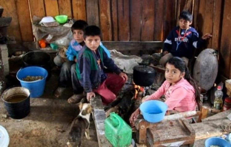 La UCA presentó el informe "Condiciones de vida y desarrollo de la Infancia" La UCA presentó el informe "Condiciones de vida y desarrollo de la Infancia"