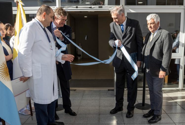 La UCA y el Hospital Británico inauguraron su Edificio de Docencia La UCA y el Hospital Británico inauguraron su Edificio de Docencia