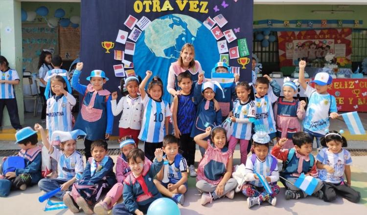 Lanzan la campaña solidaria "Un gol por la Educación" Lanzan la campaña solidaria "Un gol por la Educación"