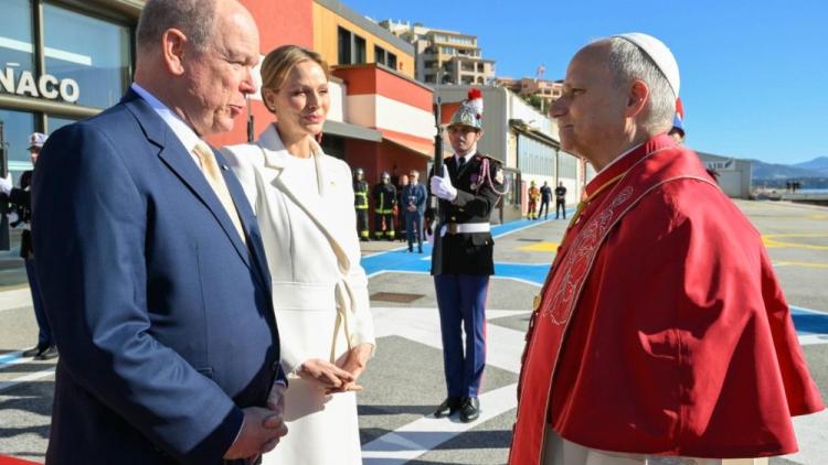 León XIV ya llegó al Principado de Mónaco en su segundo viaje apostólico